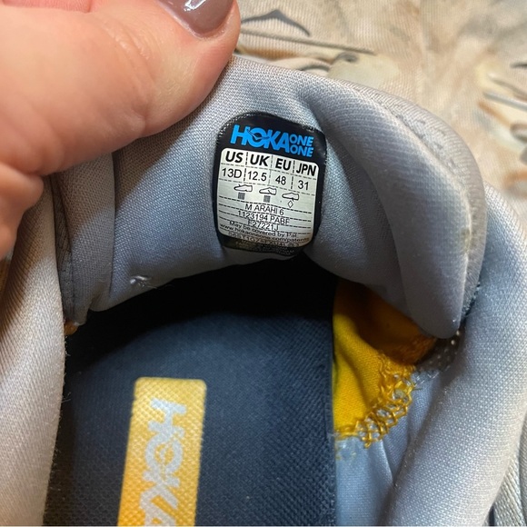 Hoka Gray and Yellow Athletic Shoes with Cushioned Sole size 13D - Picture 7 of 8